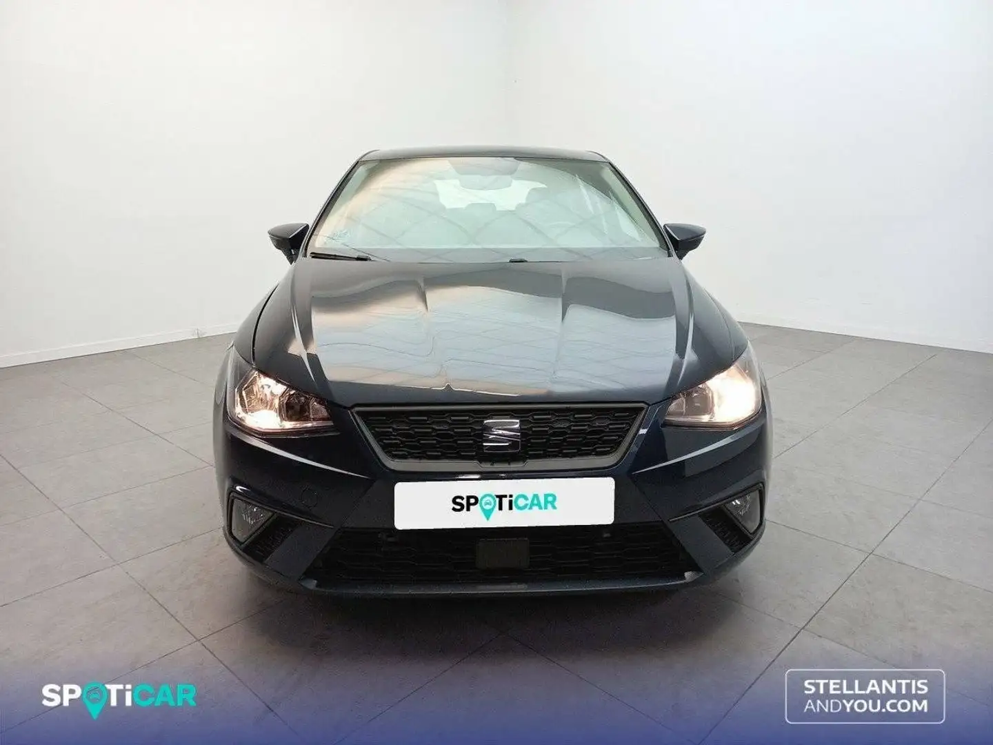 SEAT Ibiza 1.0 TSI S&S Style 110 Grau - 2