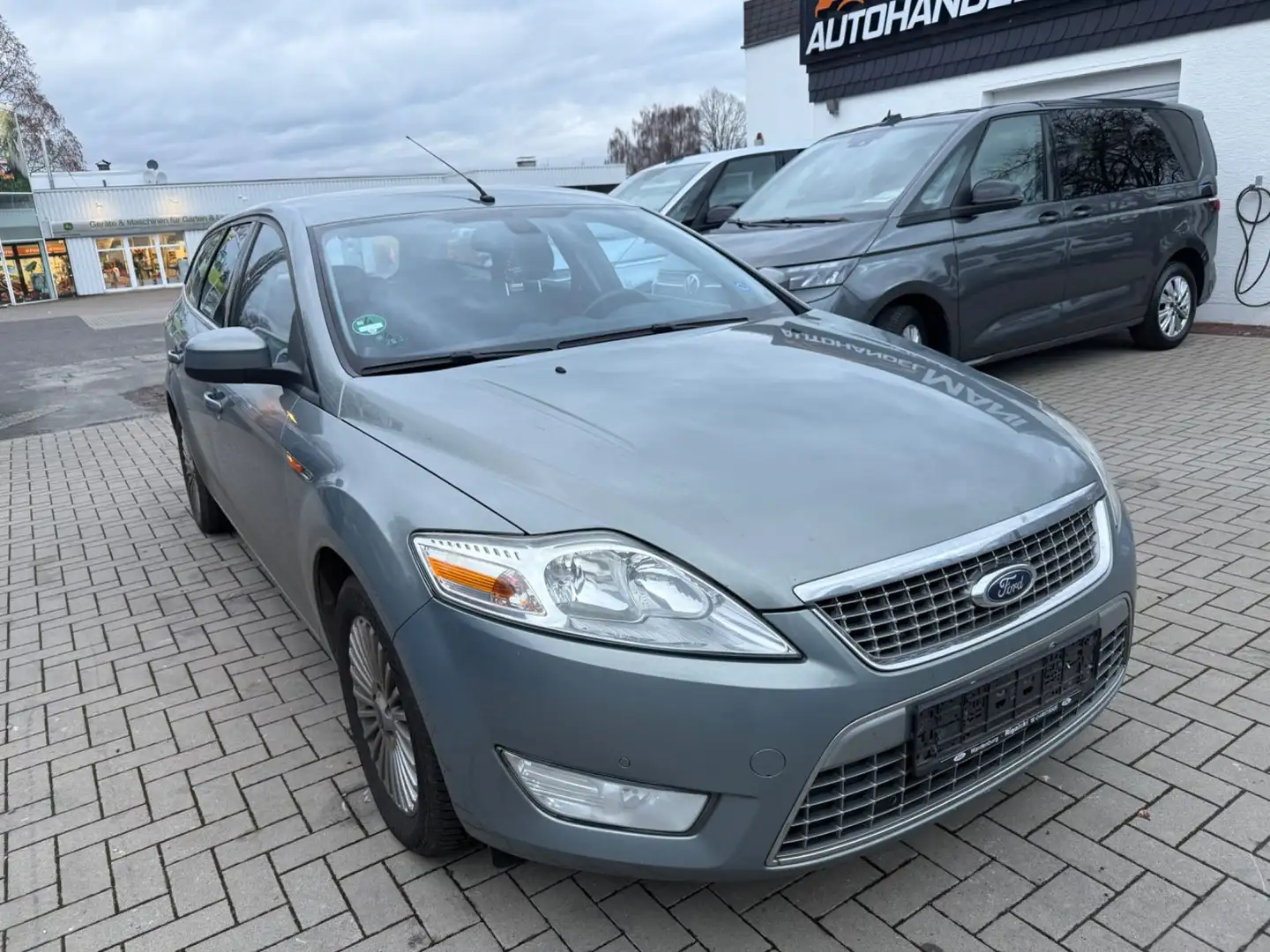 Ford Mondeo Turnier Titanium/AHK/PDC/Navi/TÜV 10-2027 Grau - 1
