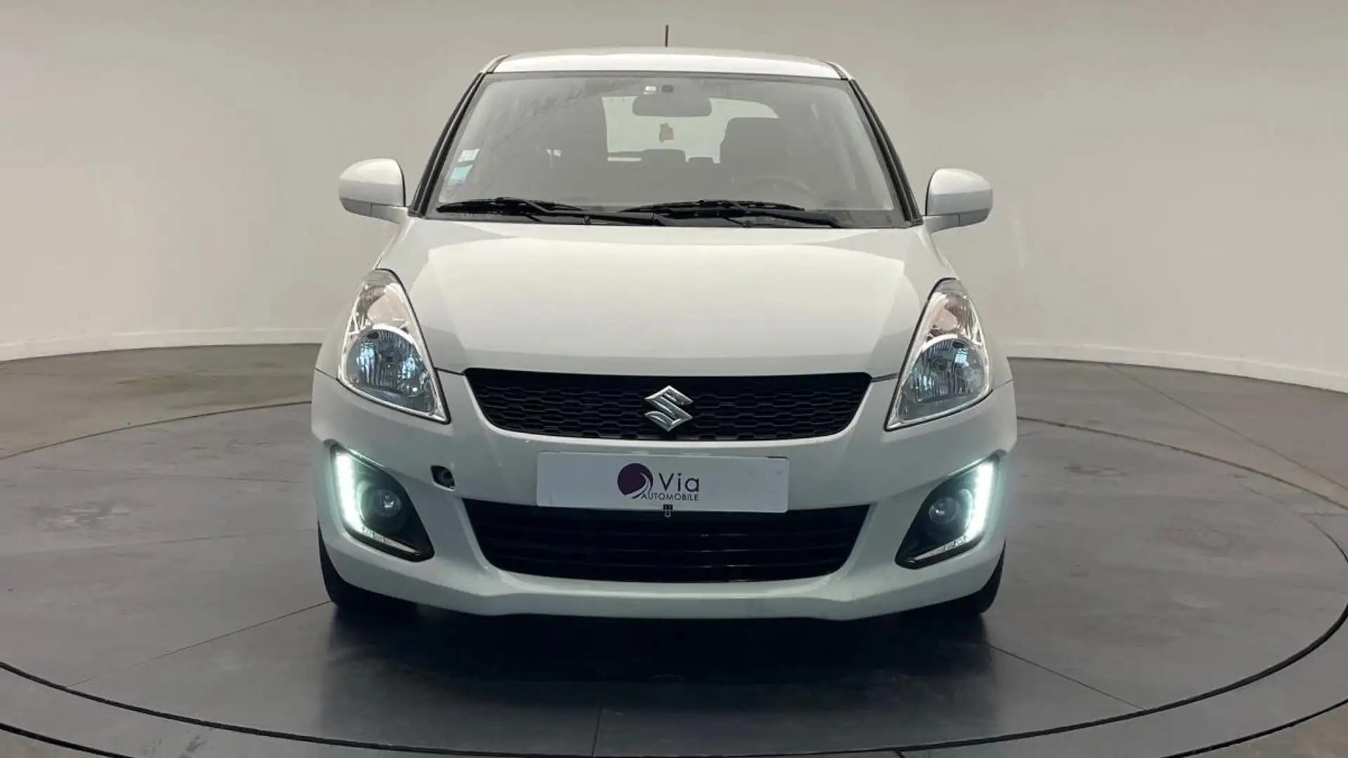 Suzuki Swift 1.2 VVT 95 IN-THE-CITY Noir - 2