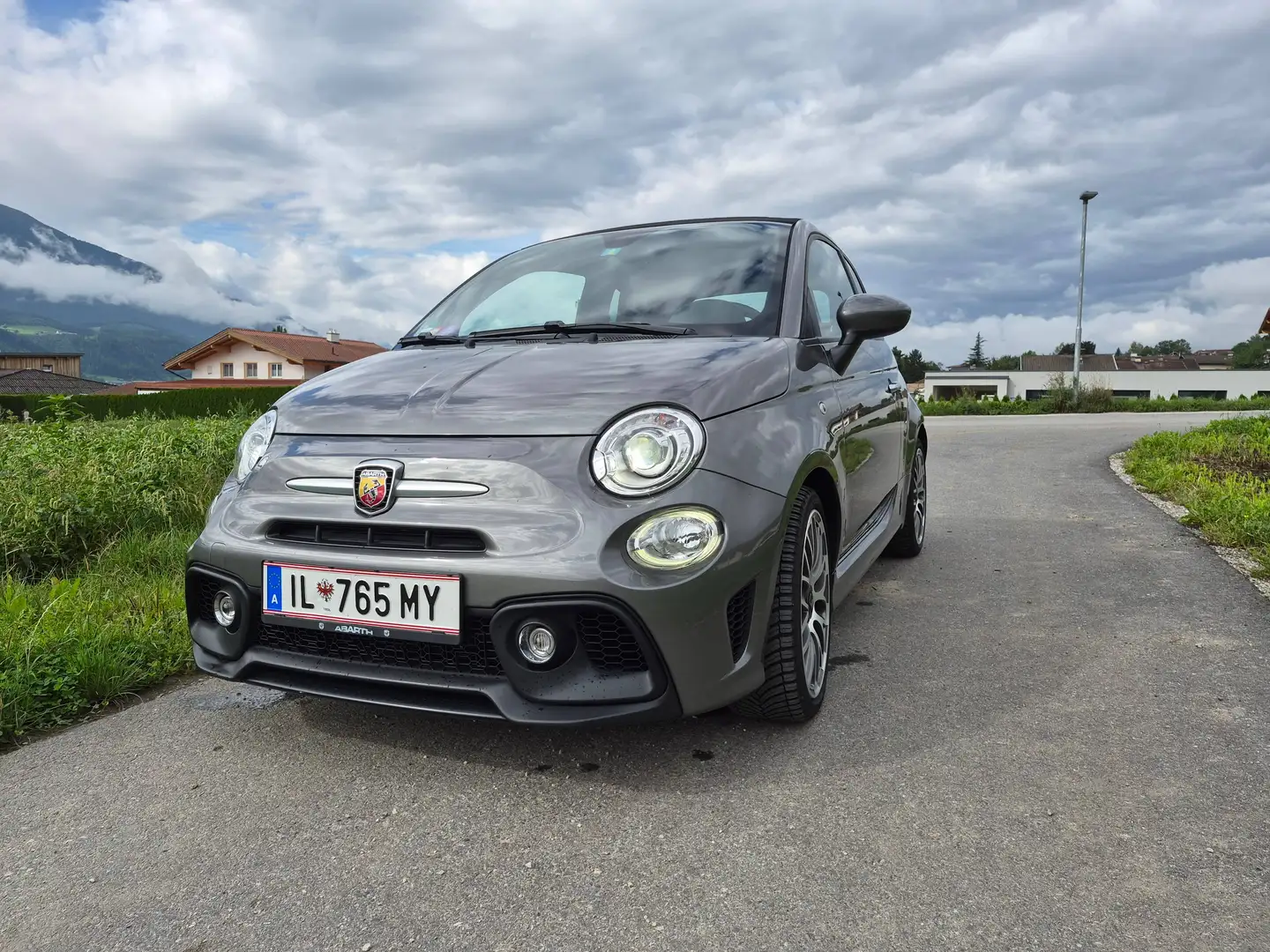 Abarth 595 Cabrio Grau - 1