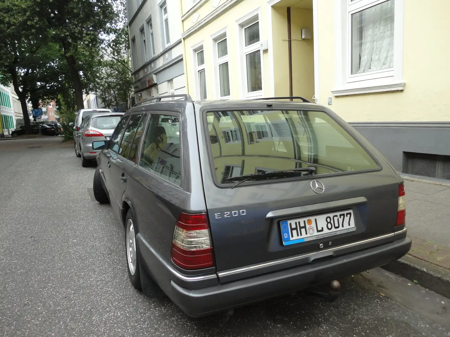 Mercedes-Benz E 200 E-Klasse T Gris - 1