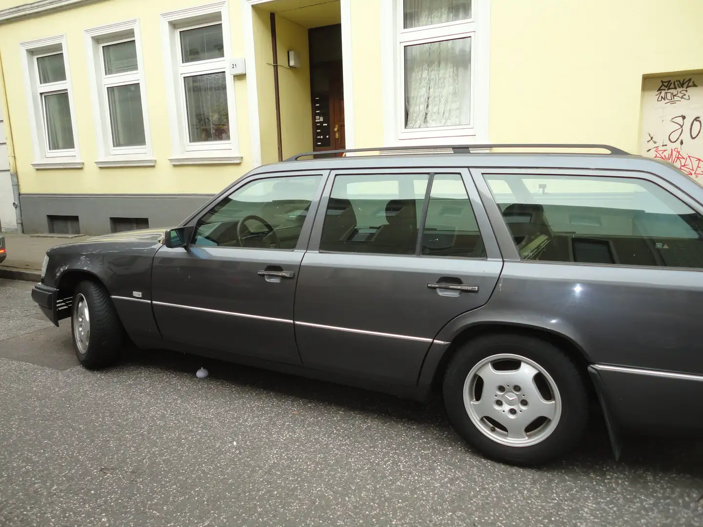 Mercedes-Benz E 200 E-Klasse T Gris - 2