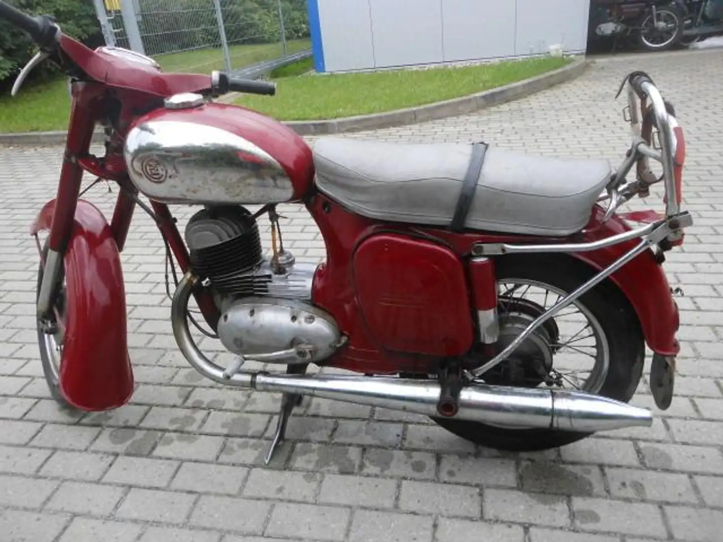Jawa 175 Oldtimer in Rot gebraucht in Calau für € 1.500,-