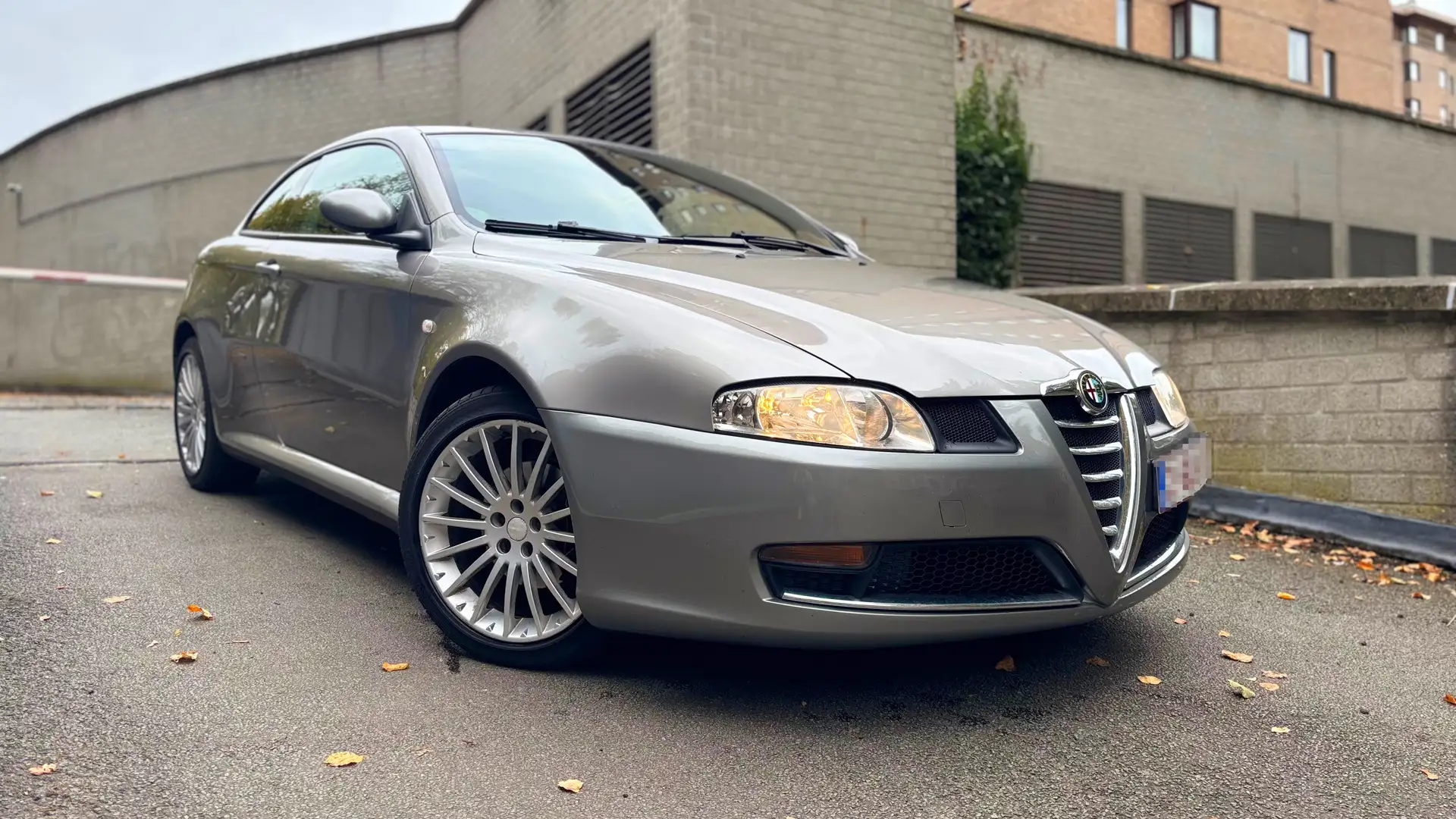 Alfa Romeo GT 2.0 JTS Distinctive **EXCEPTIONNEL** - 2