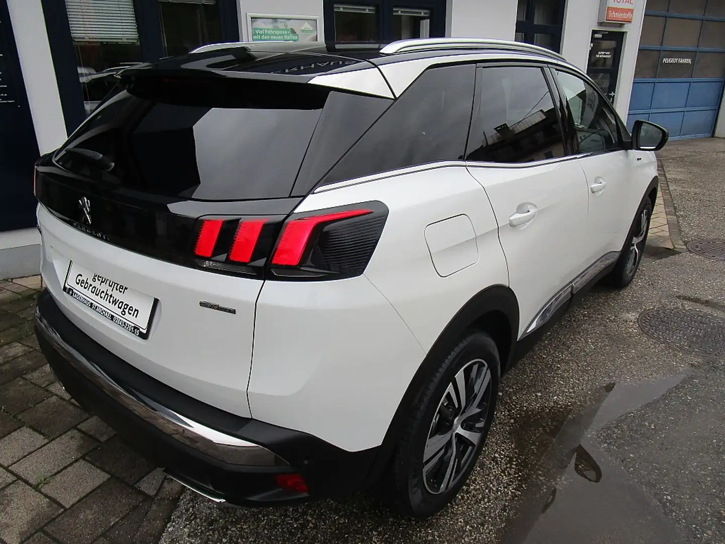 Peugeot 3008 1,2 PureTech 130 S&S GT Line Weiß - 2