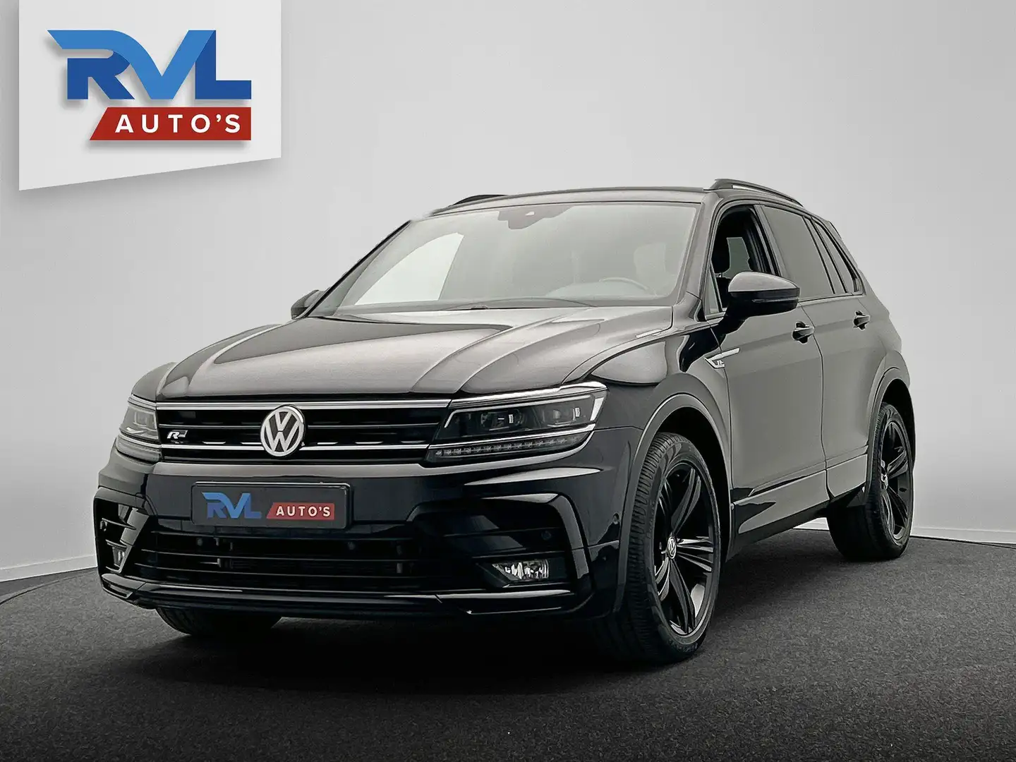 Volkswagen Tiguan 2.0 TSI 4Motion R-Line 190PK Virtual/cockpit Adapt Zwart - 1