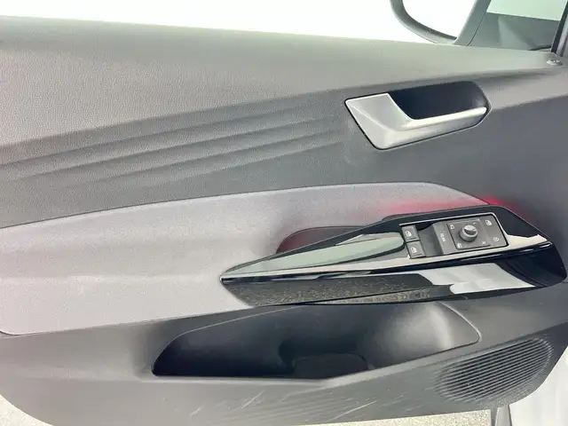 Volkswagen Id.3 view 11