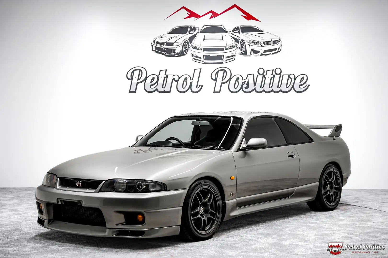 Nissan Skyline GTR R33 / Nismo / Rostfrei / TÜV Grau - 1