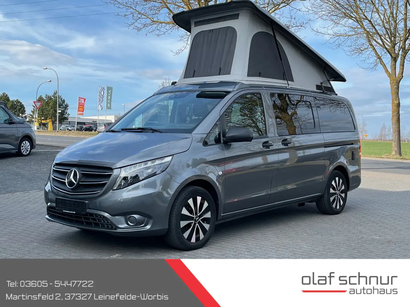 Pössl CampStar 119 4x4 LED 17'' ALU Küche Grau - 1