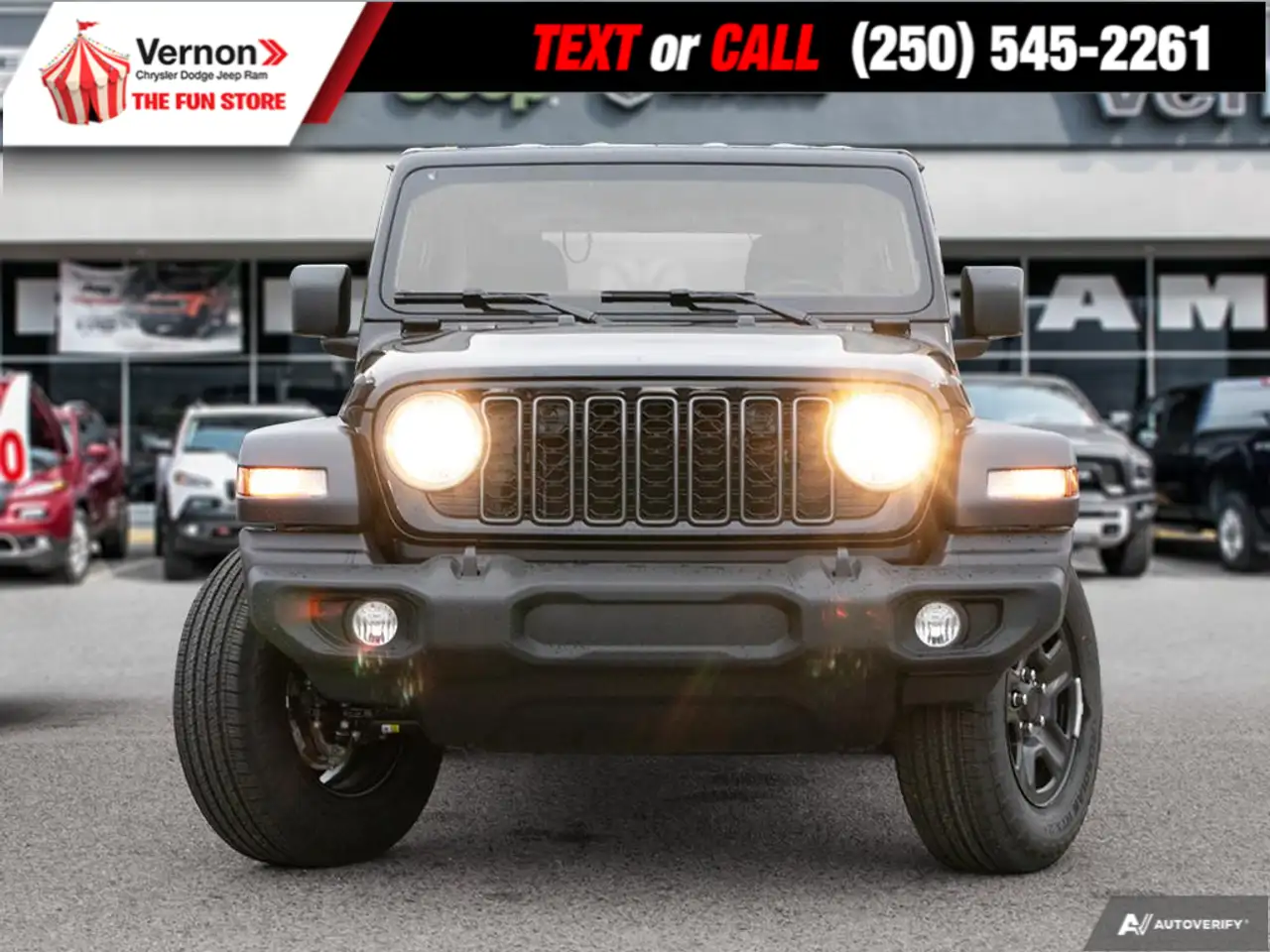 Jeep Wrangler photo Jeep Wrangler
