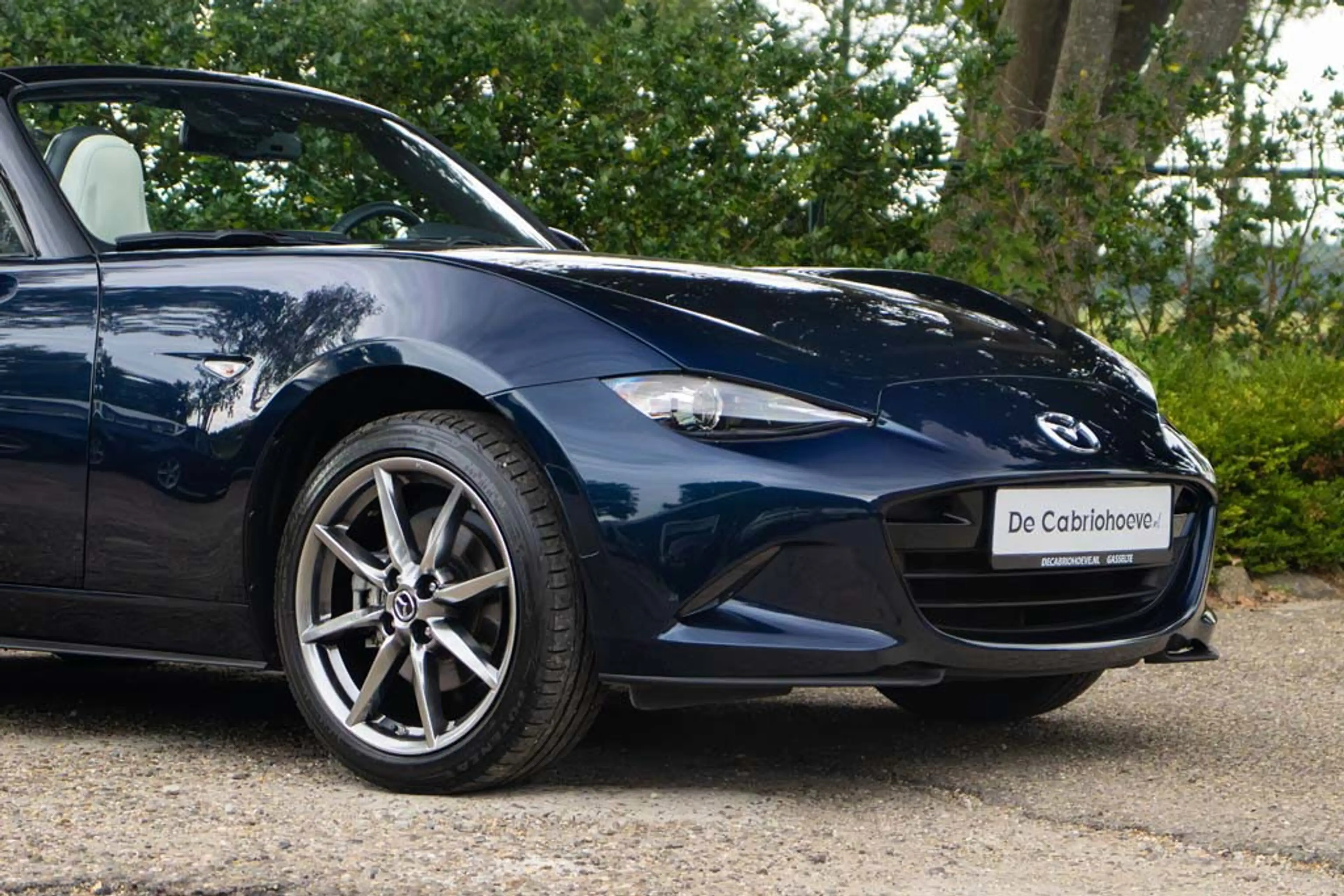 Mazda MX-5 NDRF 2.0l SkyActiv-G 184 GT-M Deep Crystal Blue Mi — photo 11