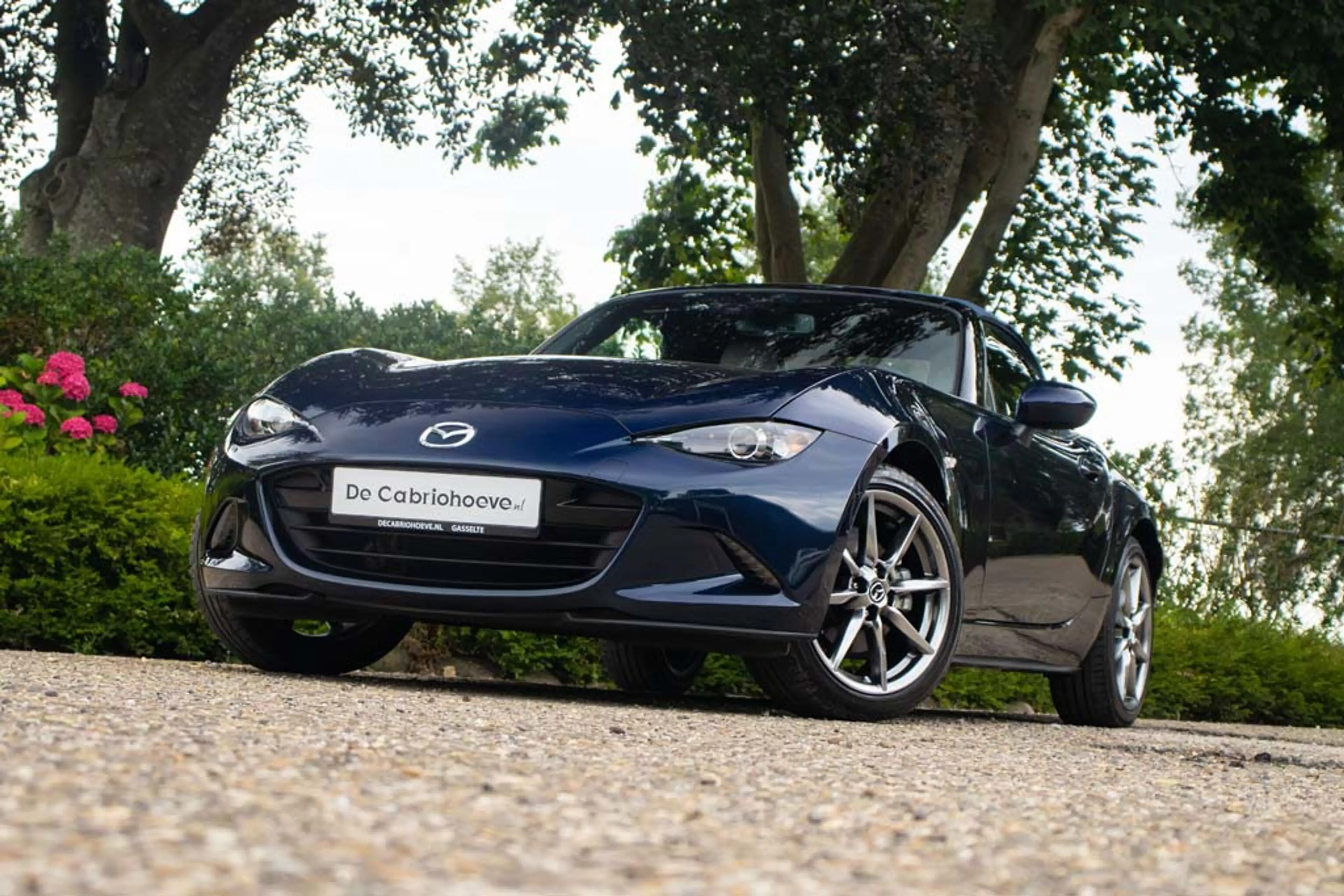 Mazda MX-5 NDRF 2.0l SkyActiv-G 184 GT-M Deep Crystal Blue Mi — photo 12