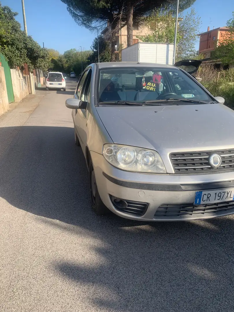 Fiat Punto 5p 1.2 SX c/SS 75cv - 2