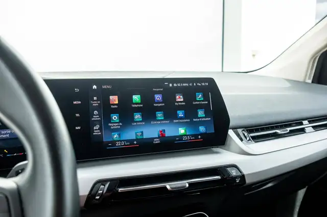 BMW 2 Series view 12