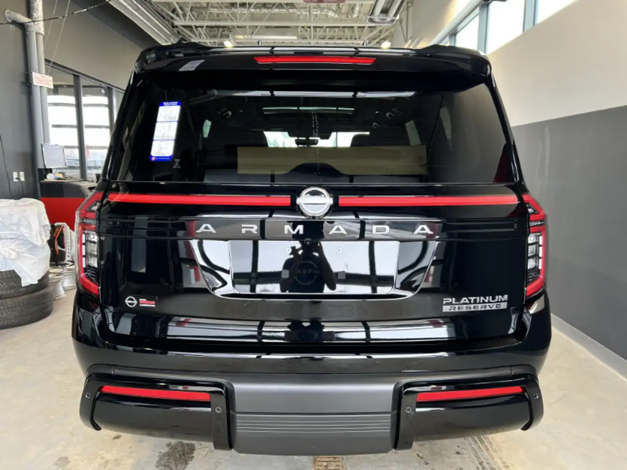 Nissan Armada снимка Nissan Armada