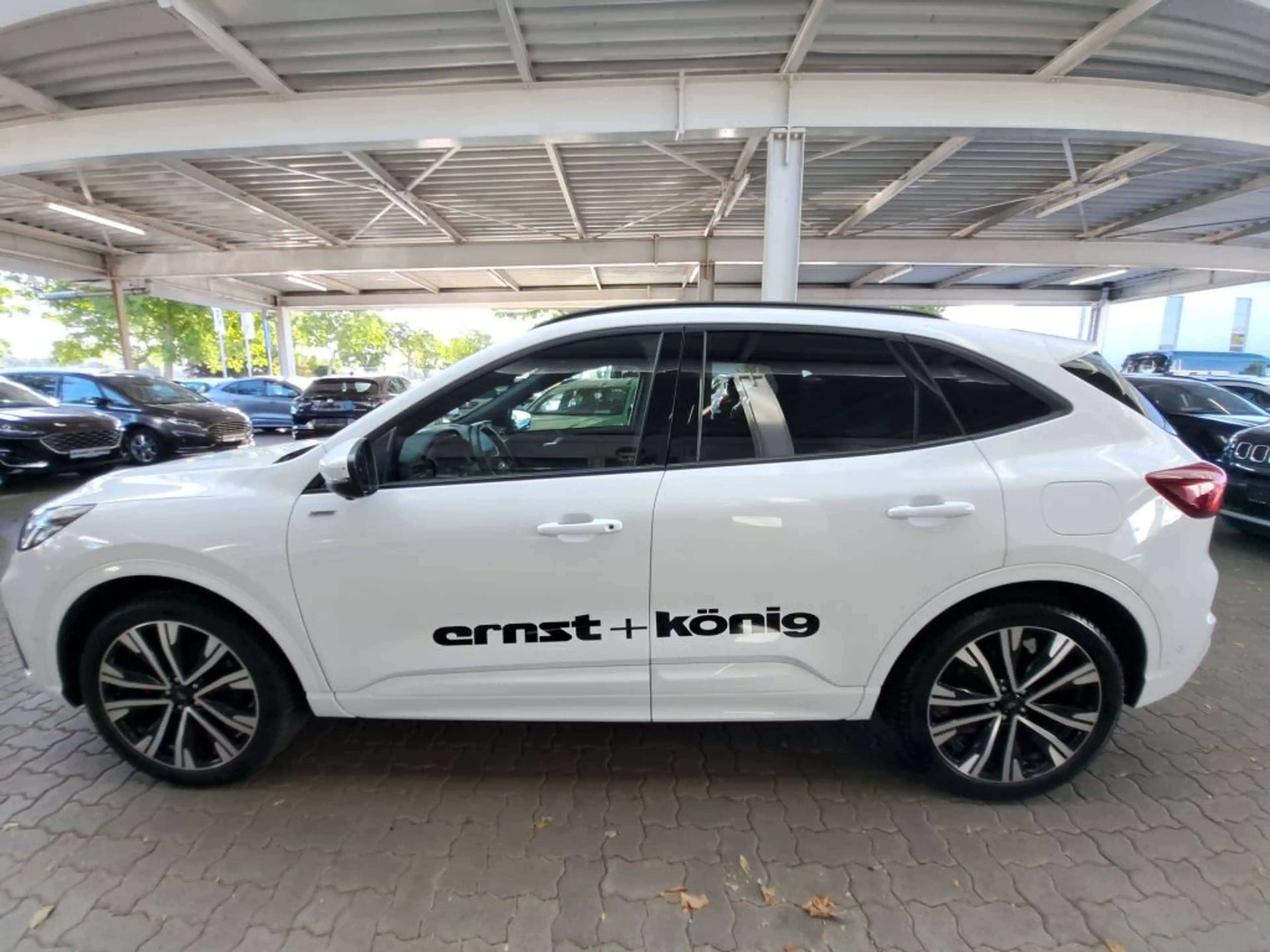 Ford Kuga 2.5 Duratec FHEV 4x4 ST-LINE X AHK+PANO — photo 26