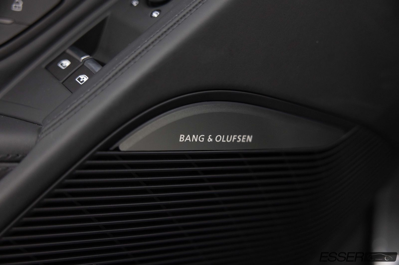 Audi R8 5.2 FSI Performance RWD | B&O — photo 13