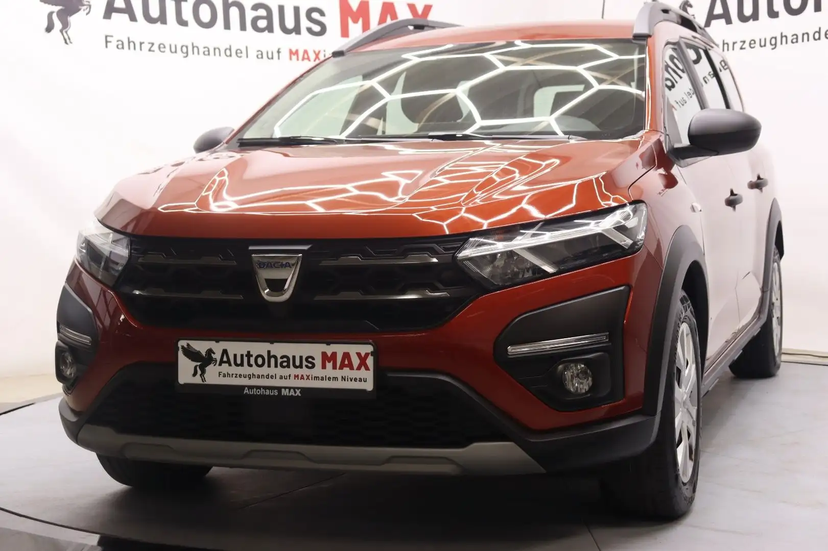 Dacia Jogger Essential~PDC~Tempomat~AppleSamsung~MFL Braun - 1