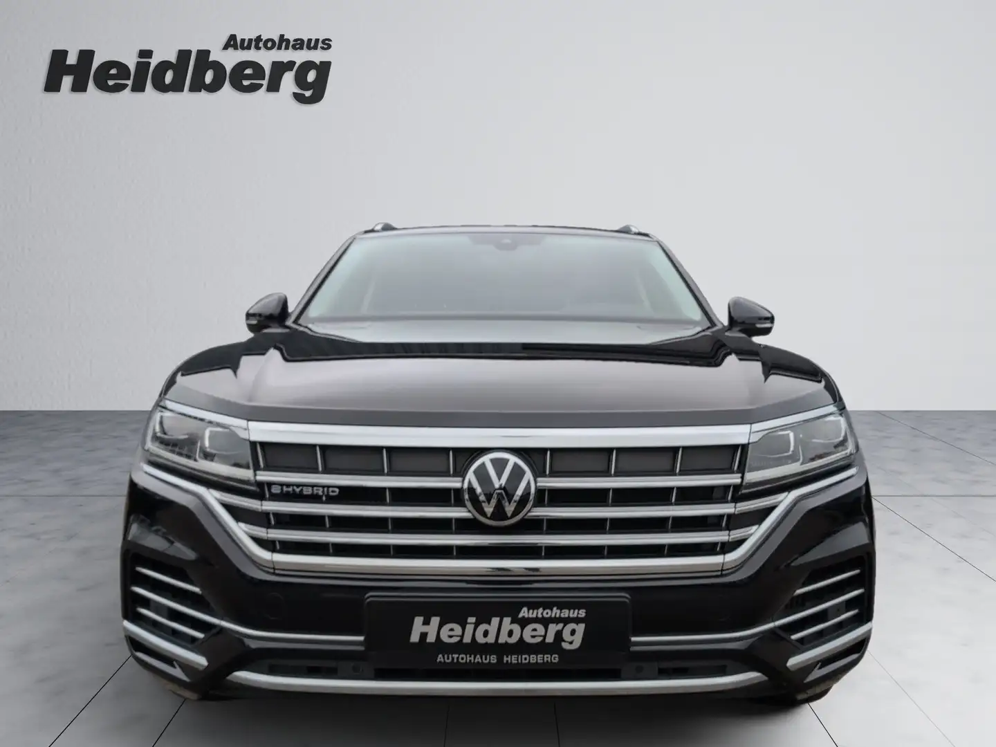 Volkswagen Touareg Touareg 3.0 V6 e-Hybrid 4M Elegance AHK PANO Luftf Schwarz - 2