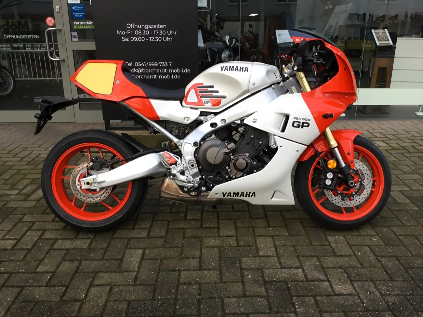 Yamaha XSR 900 Vollverkleidung, Garantie bis 05-2028, Rouge - 2