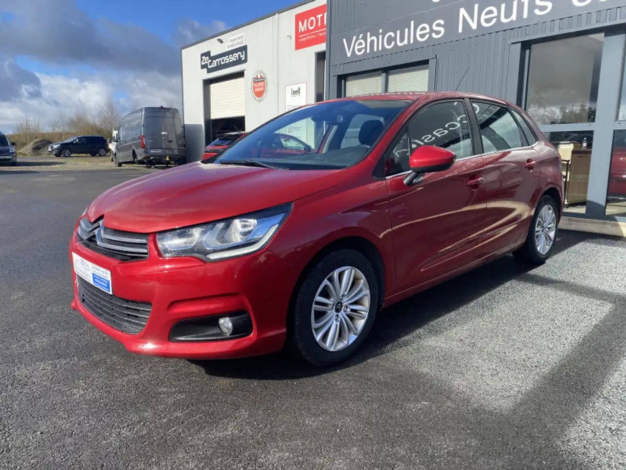 Citroen C4 BLUEHDI 100CH FEEL