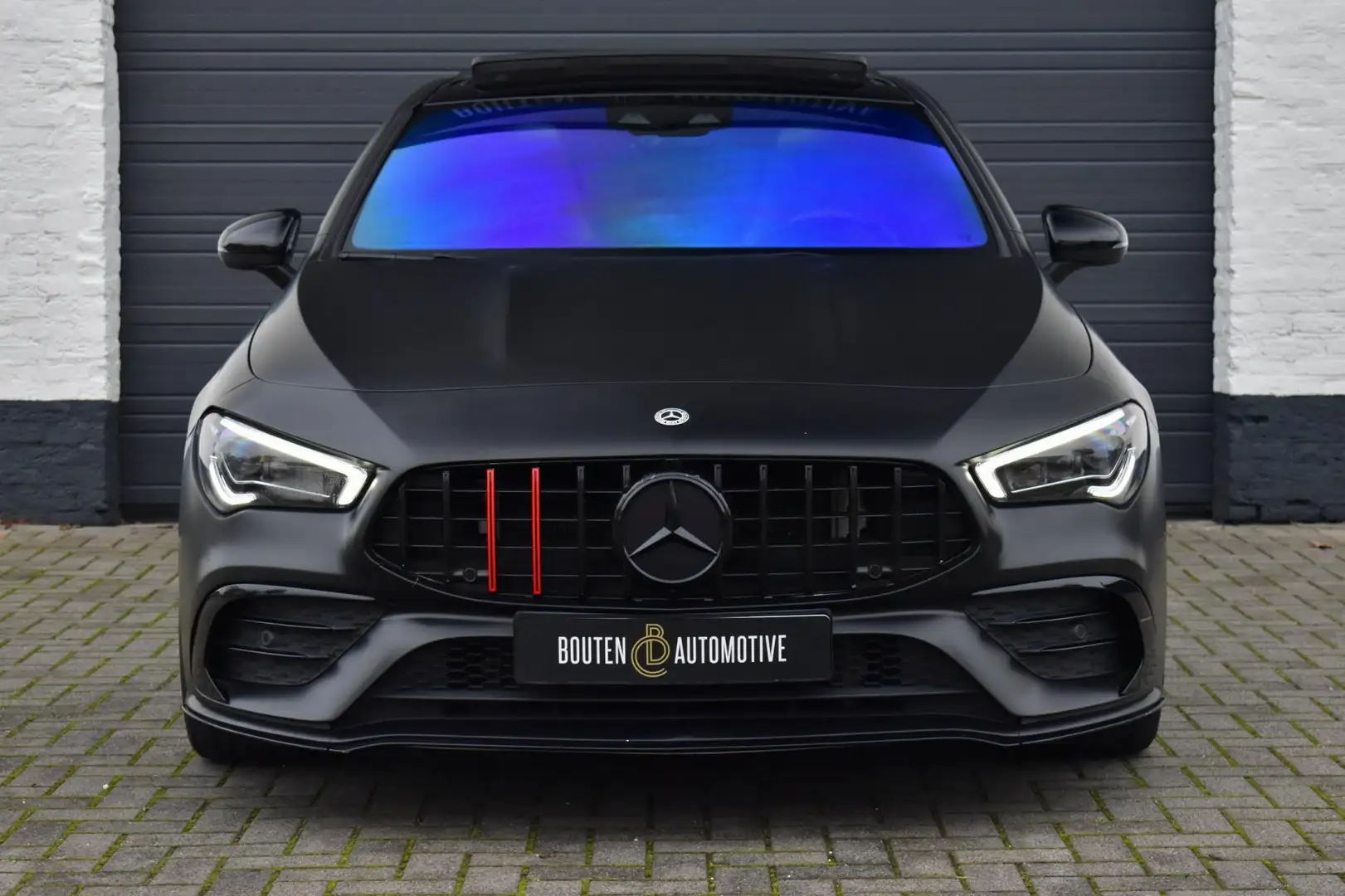 Mercedes-Benz CLA 35 AMG 4MATIC Premium Plus | Pano | Wrap | Sfeer | Burmes Bílá - 2