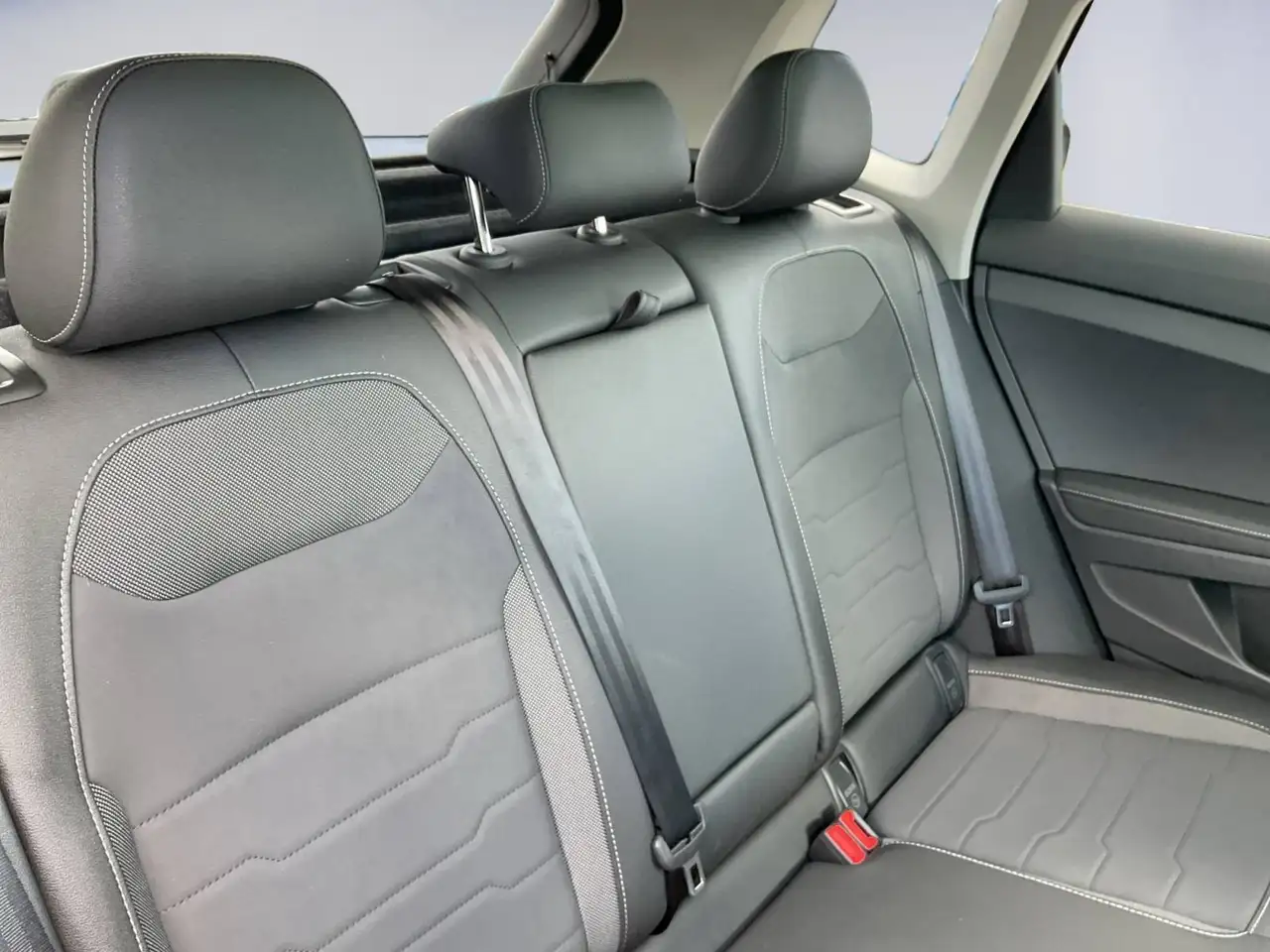 Volkswagen Taos снимка Volkswagen Taos