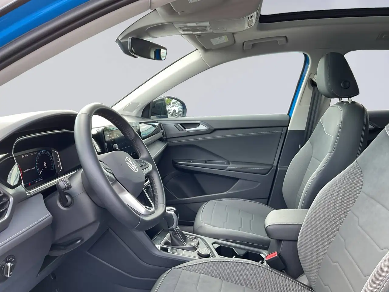 Volkswagen Taos снимка Volkswagen Taos