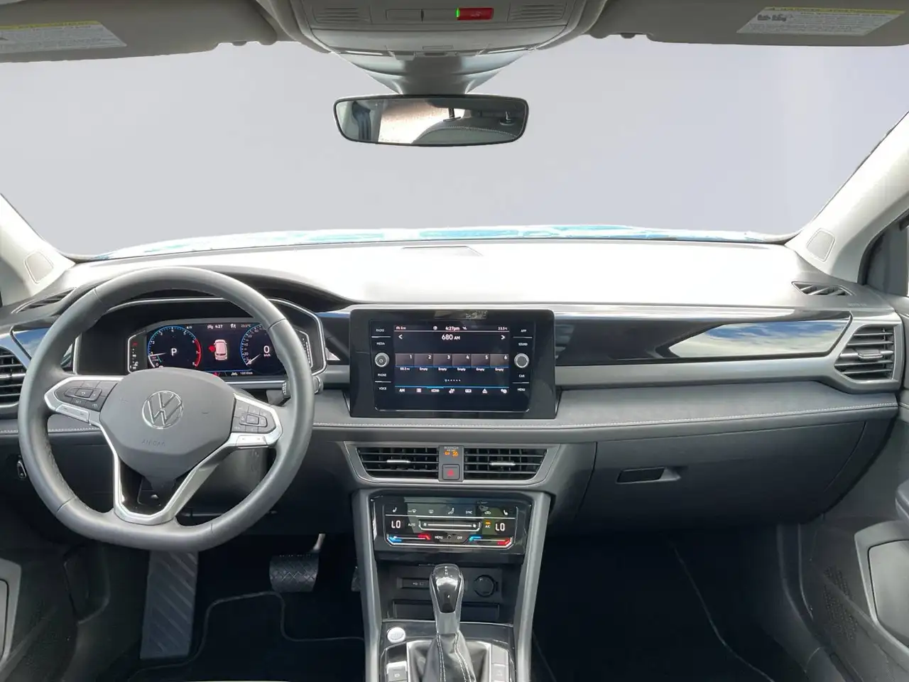 Volkswagen Taos снимка Volkswagen Taos