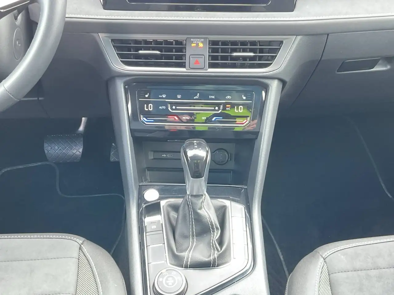 Volkswagen Taos снимка Volkswagen Taos
