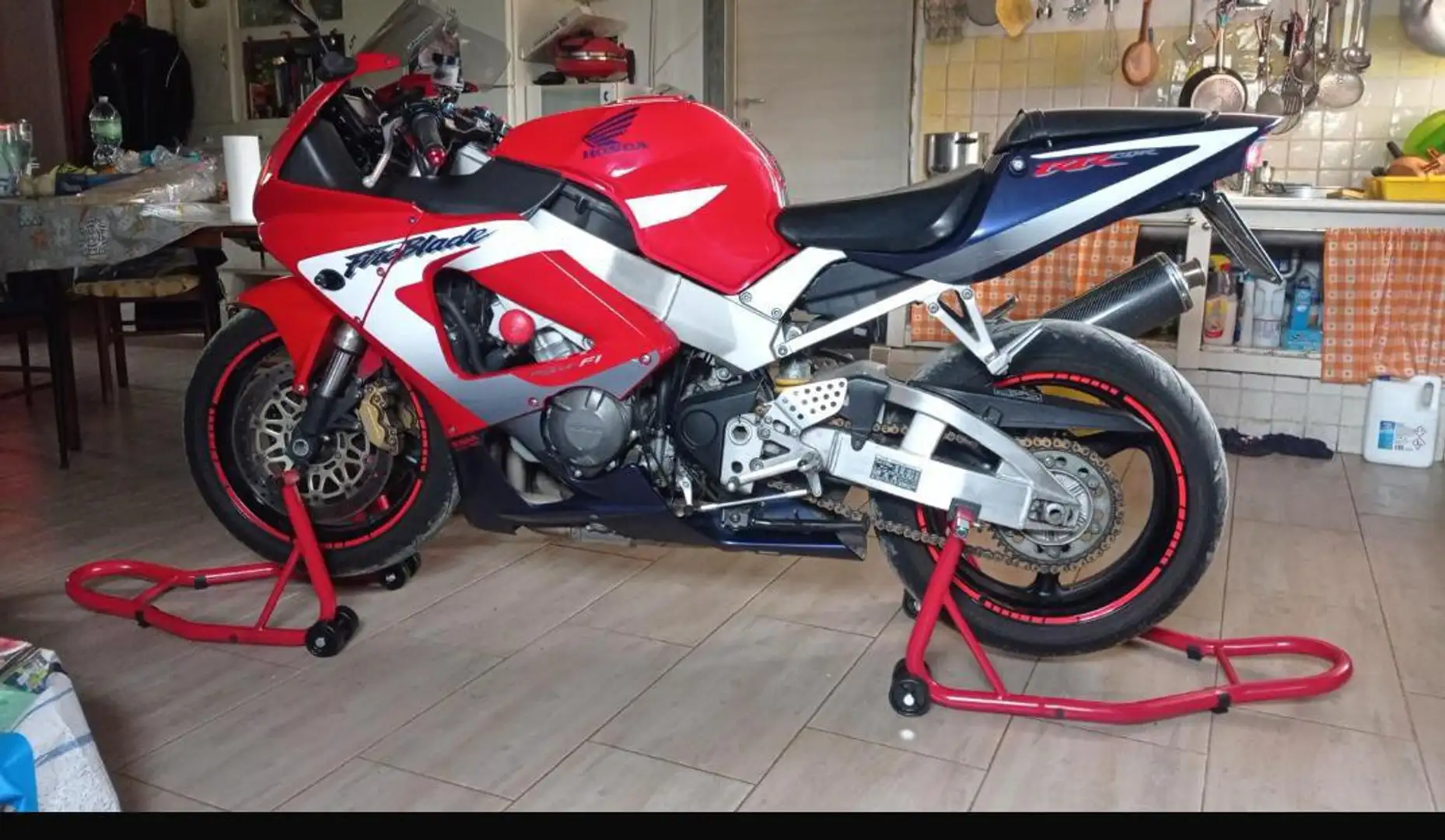 Honda CBR 900 Fireblade Rosso - 1