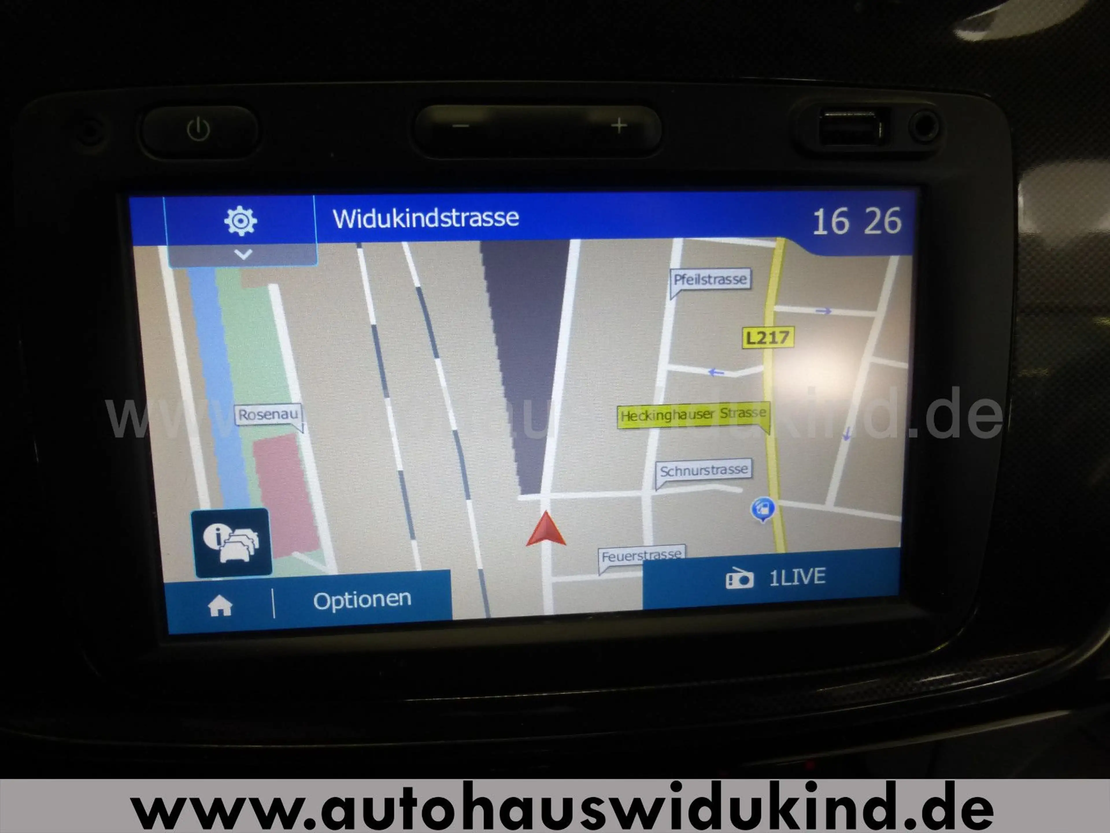 Dacia Logan II Kombi Laureate Autom. Navi Kamera 1.Hd — photo 12