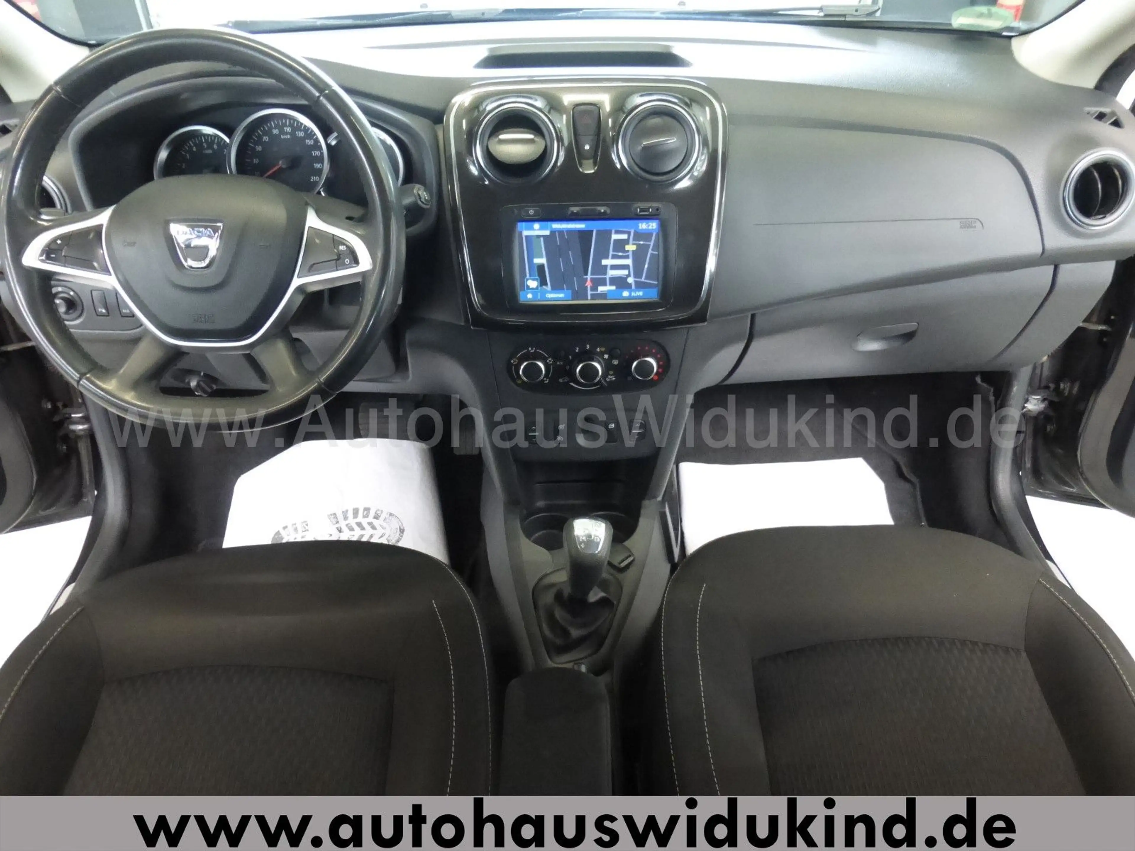 Dacia Logan II Kombi Laureate Autom. Navi Kamera 1.Hd — photo 10