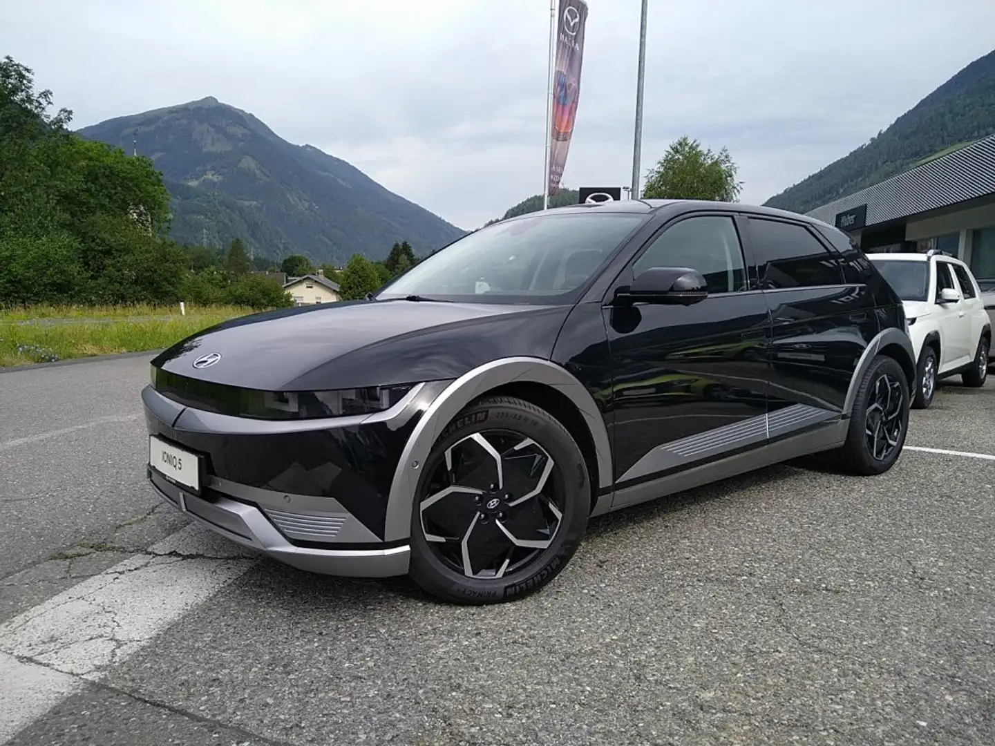 Hyundai IONIQ 5 Plus Line 77 kWh AWD WP TECHPAKET Schwarz - 2