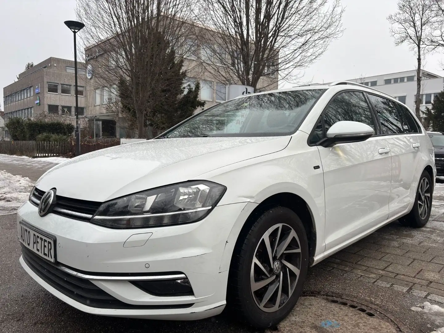 Volkswagen Golf VII Variant Join Start-Stopp *NEW ENGINE* Bílá - 1