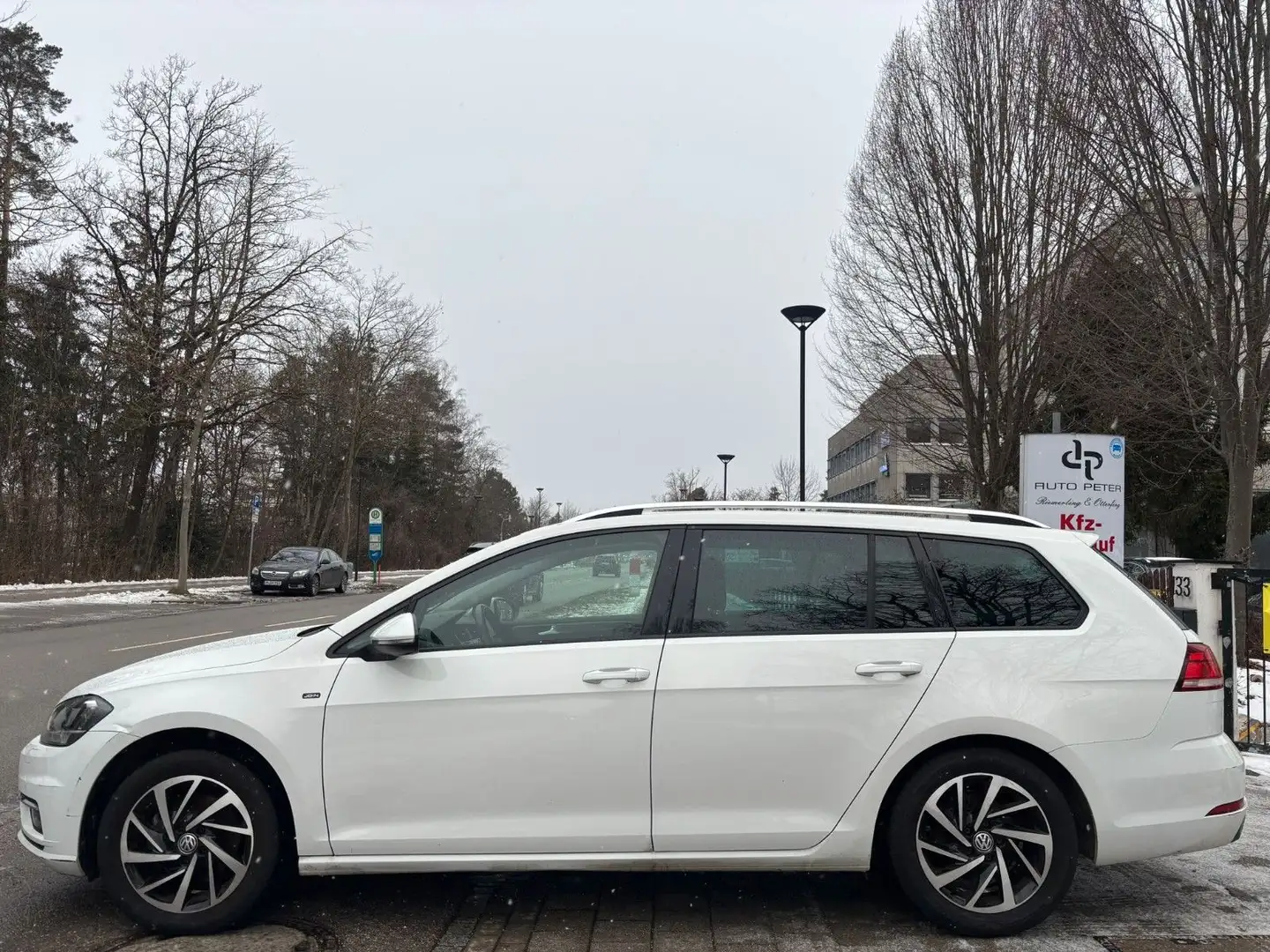 Volkswagen Golf VII Variant Join Start-Stopp *NEW ENGINE* Bílá - 2