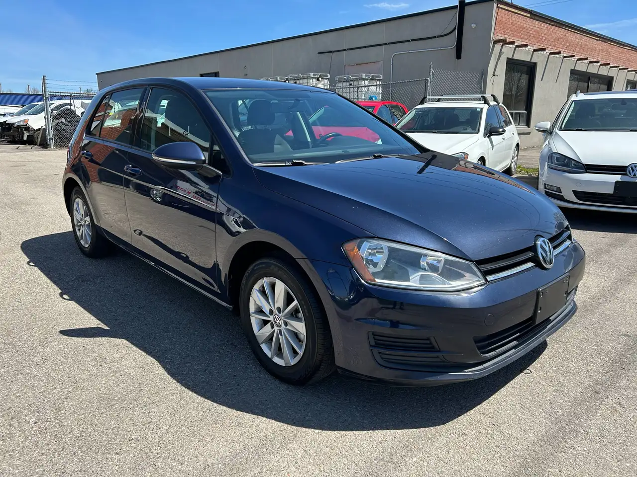 Volkswagen Golf photo Volkswagen Golf
