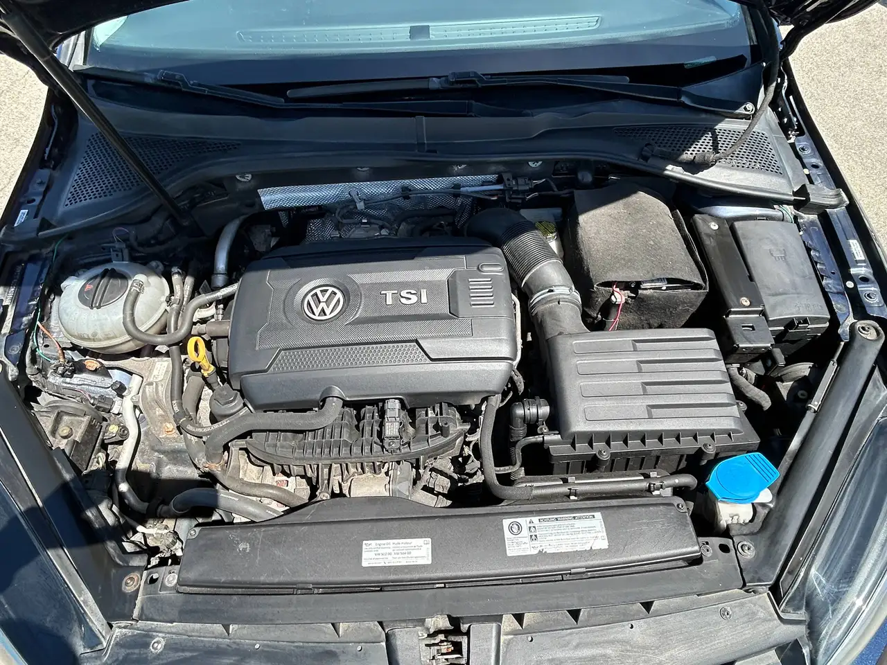 Volkswagen Golf photo Volkswagen Golf