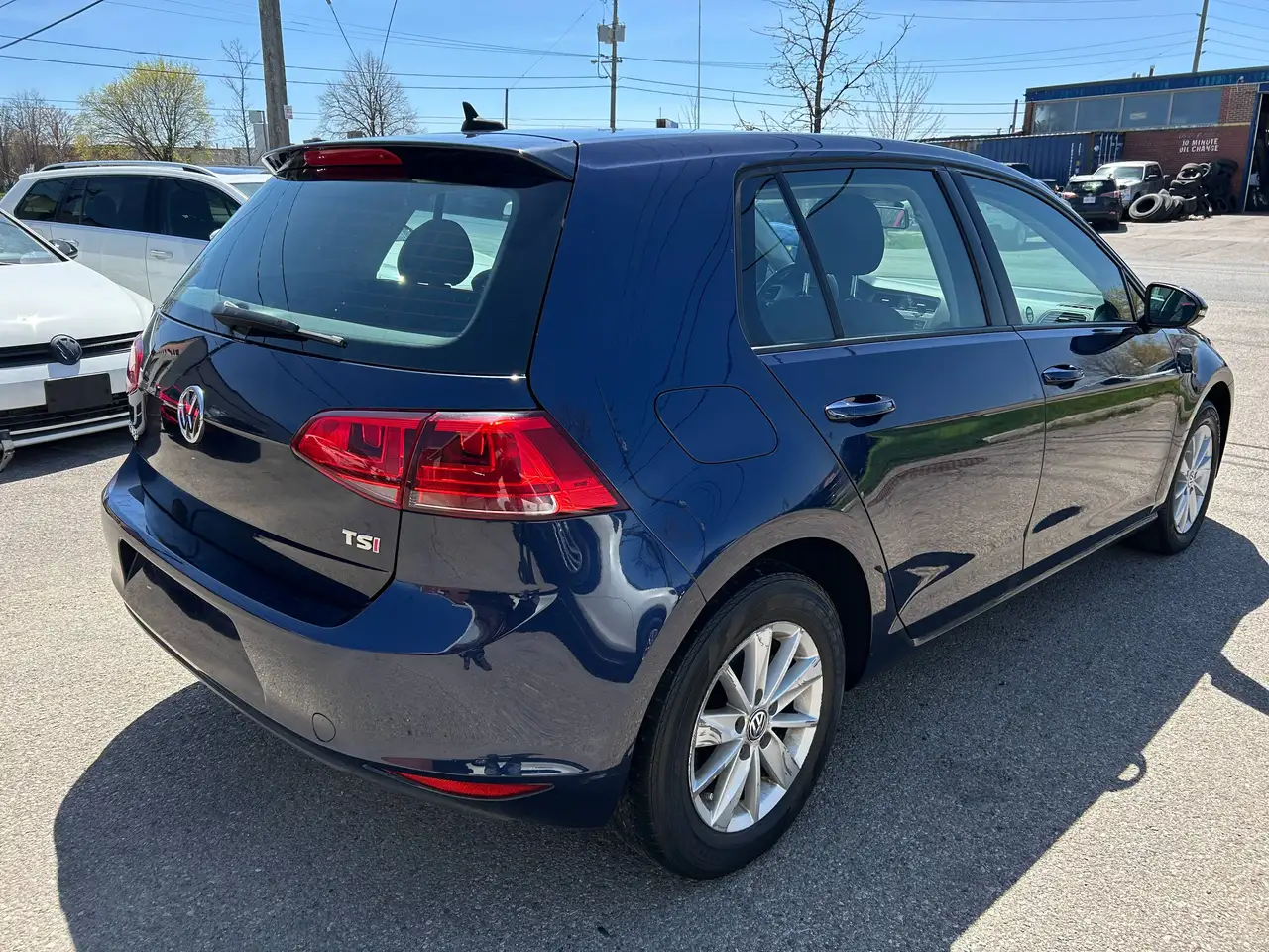 Volkswagen Golf photo Volkswagen Golf