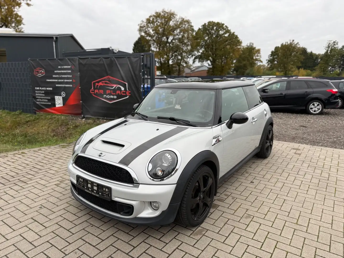 MINI Cooper S COOPER S Mini Cooper S PDC/SITZHEIZUNG/PANORAMA Silber - 1