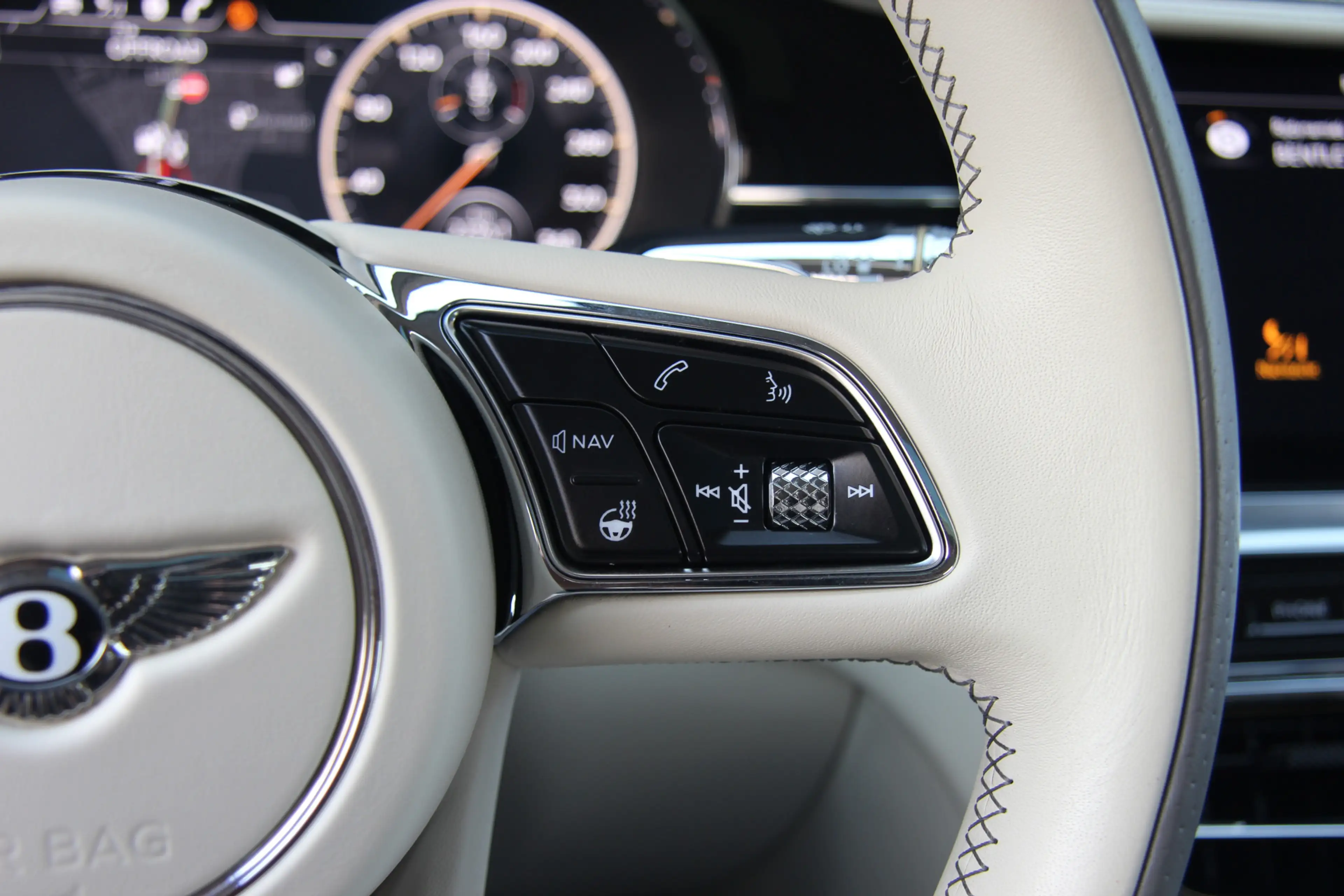 Bentley Flying Spur 2.9 V6 Hybrid | Blackline | Touring | Mulliner Dri — photo 27