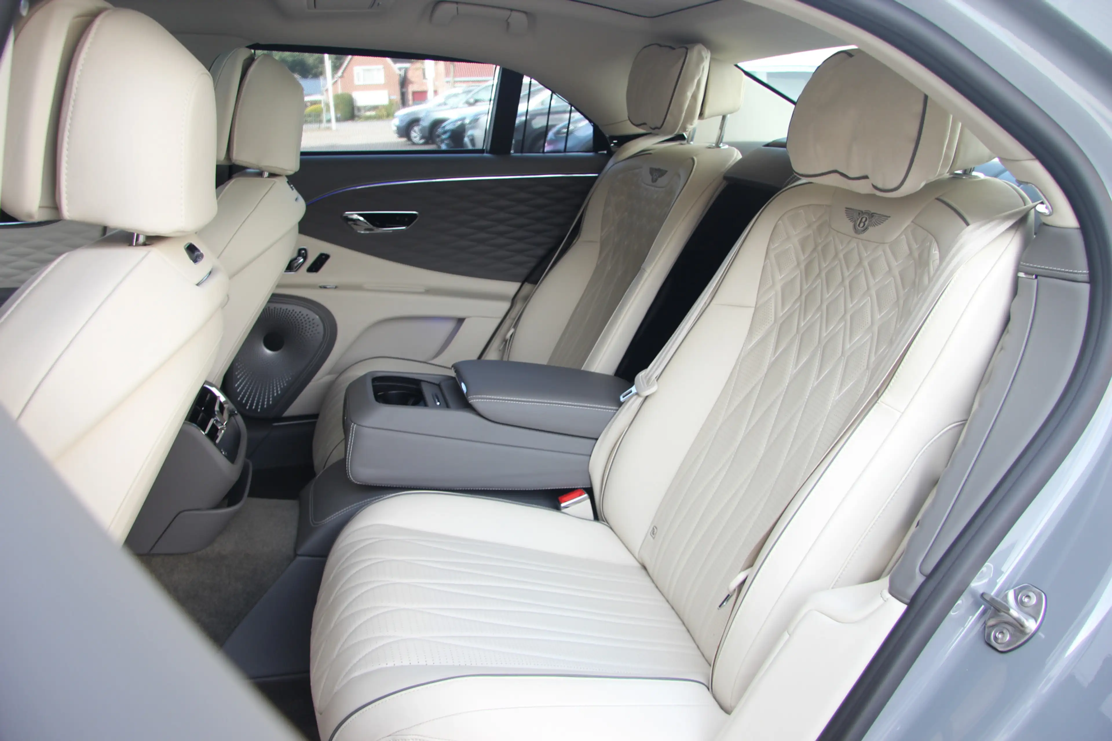 Bentley Flying Spur 2.9 V6 Hybrid | Blackline | Touring | Mulliner Dri — photo 23