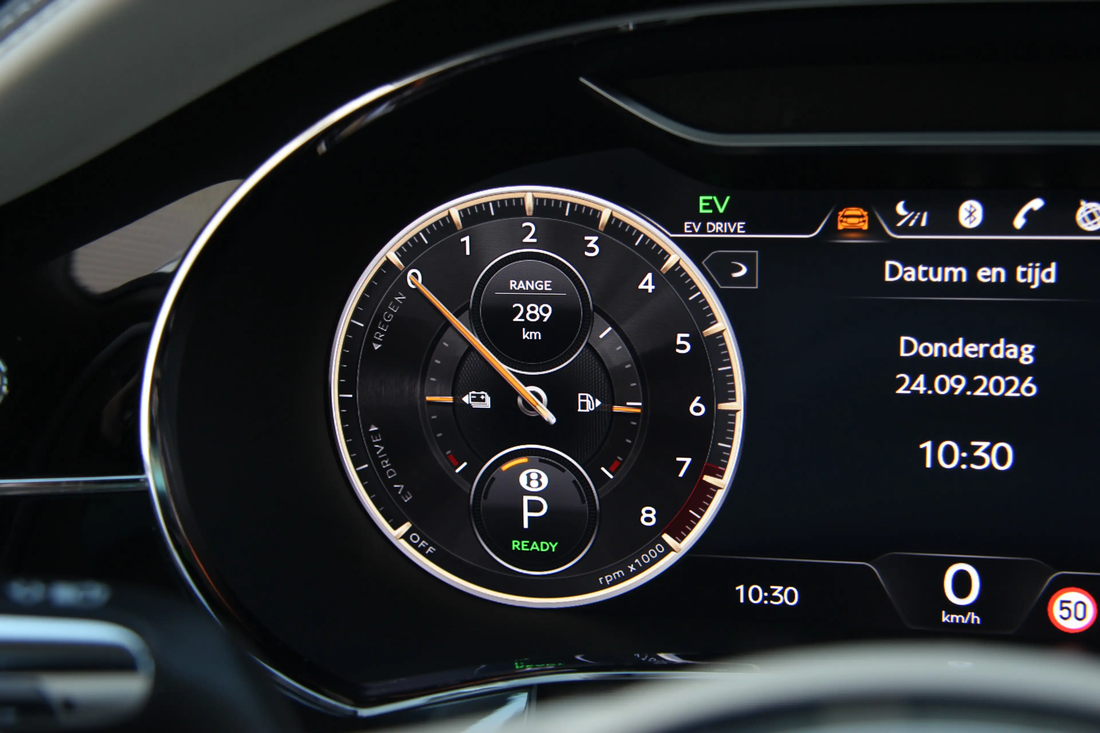 Bentley Flying Spur 2.9 V6 Hybrid | Blackline | Touring | Mulliner Dri — photo 34