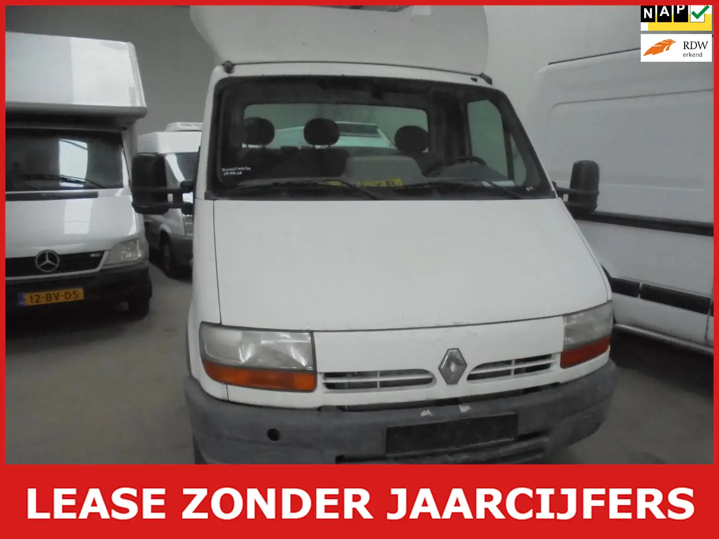 Renault Master Blanc - 1