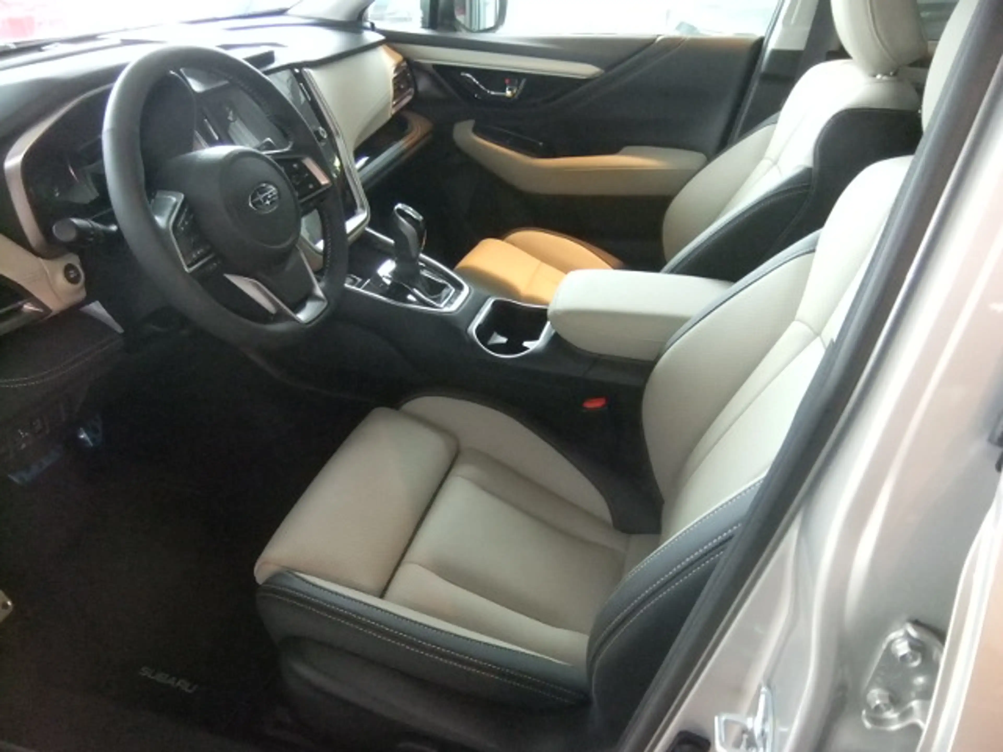 Subaru OUTBACK 2.5i Lineartronic Platinum — photo 5