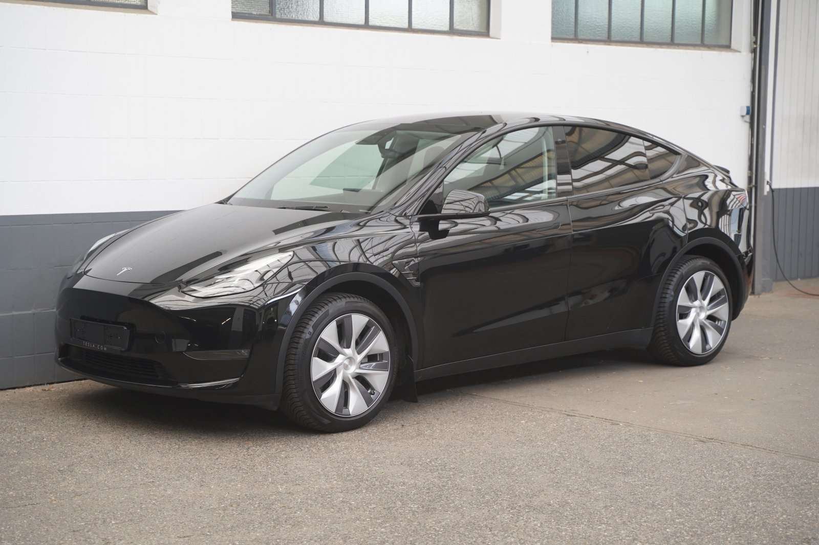 Second hand Tesla Model Y electro