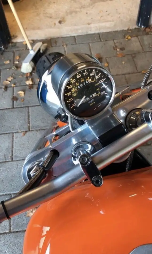 Suzuki VS 1400 Custom Bike - 2