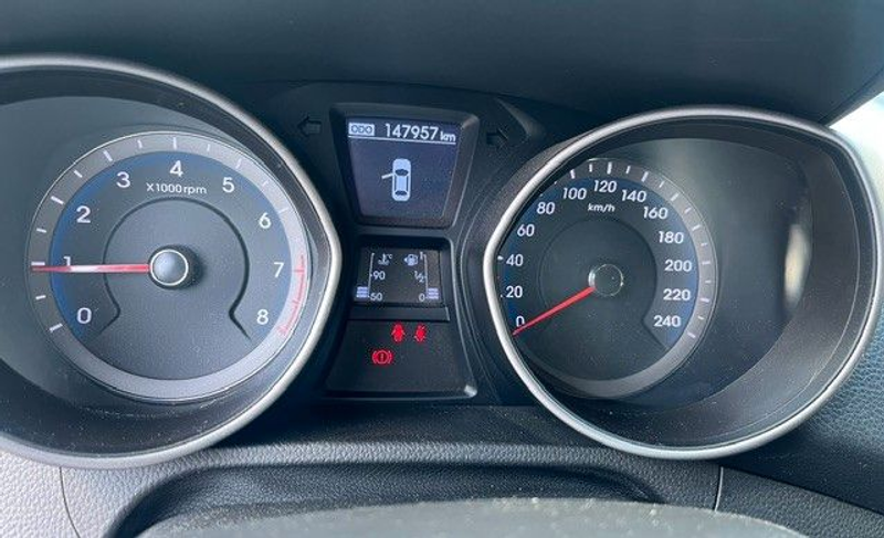 Hyundai i30 1.6 cw blue Passion — photo 10
