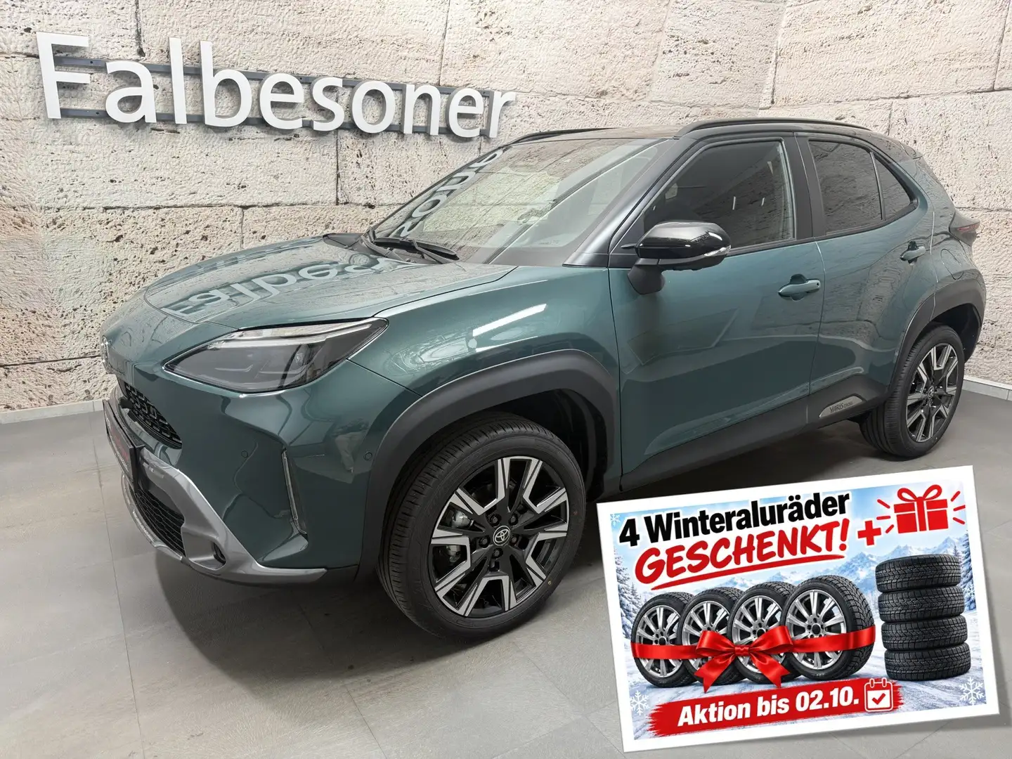 Toyota Yaris Cross 1,5 Hybrid Style + Safety Paket Grün - 1