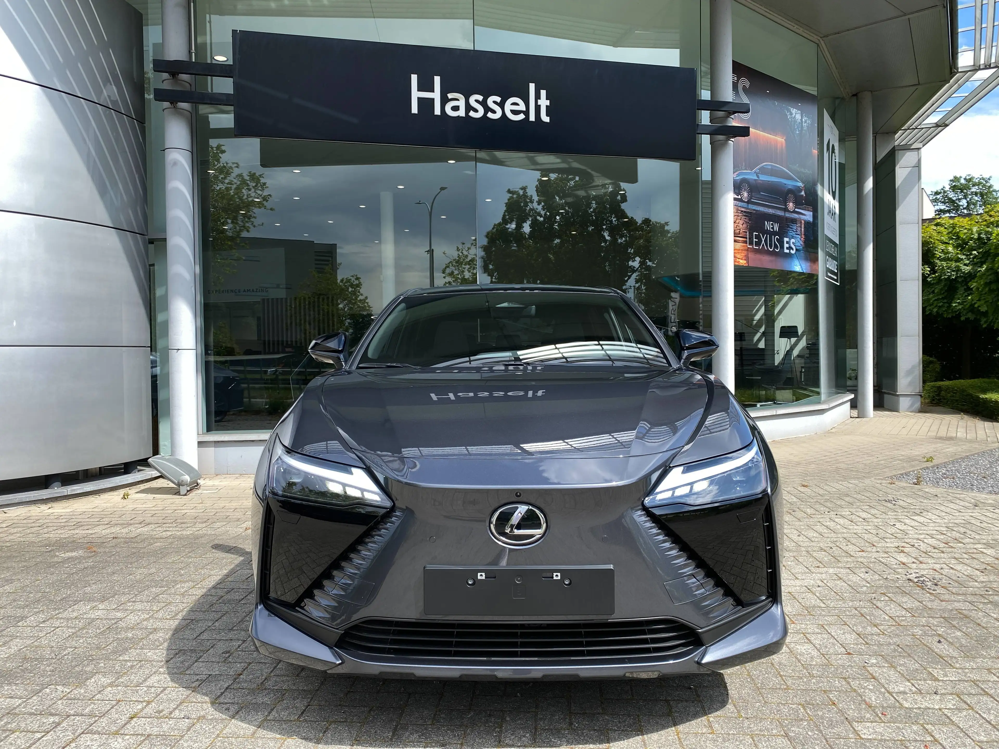 Lexus RZ RZ 350e 77 kWh FWD Privilege Line — photo 3